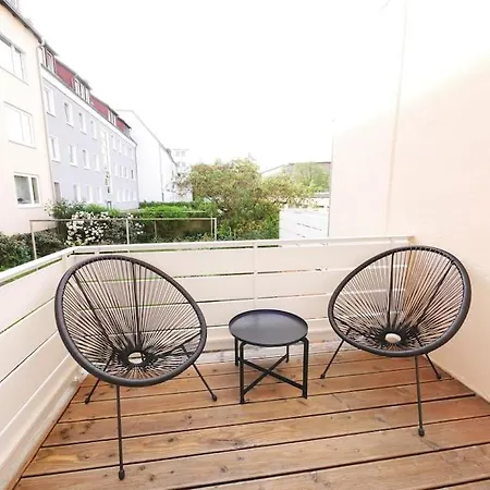 69 M², Zentral, Balkon, Stilvoll *